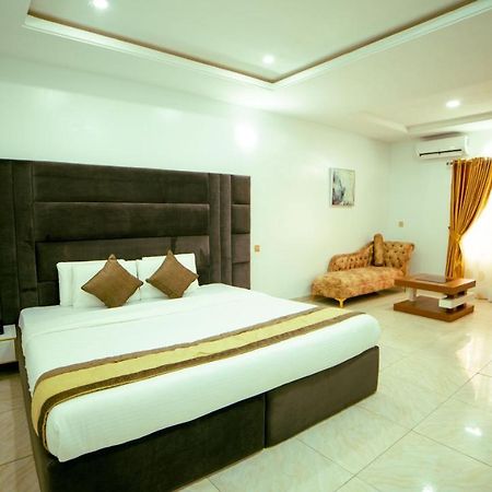 247 Luxury Hotel & Apartment Ajah Lekki Exterior foto