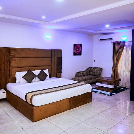 247 Luxury Hotel & Apartment Ajah Lekki Exterior foto