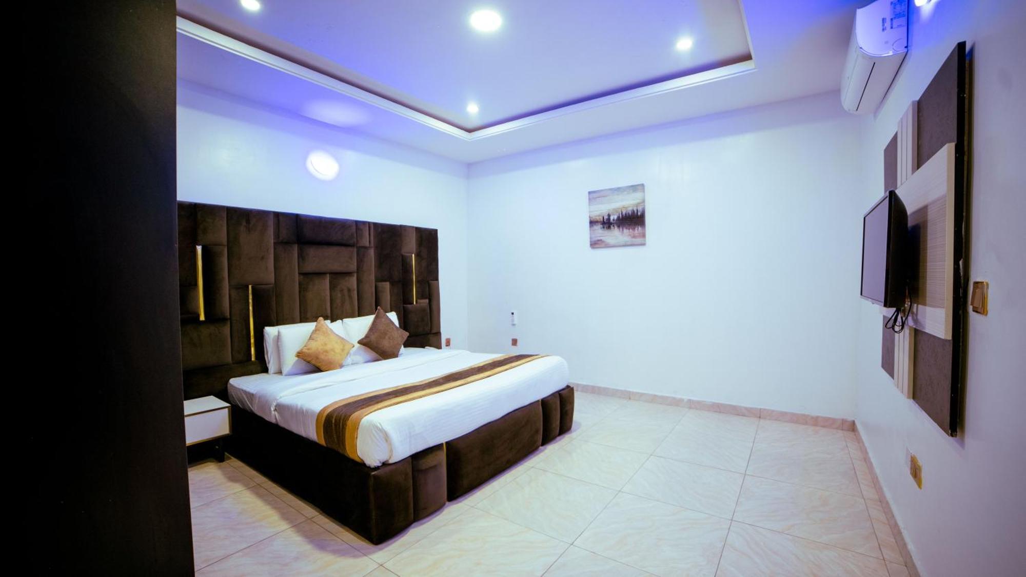 247 Luxury Hotel & Apartment Ajah Lekki Exterior foto