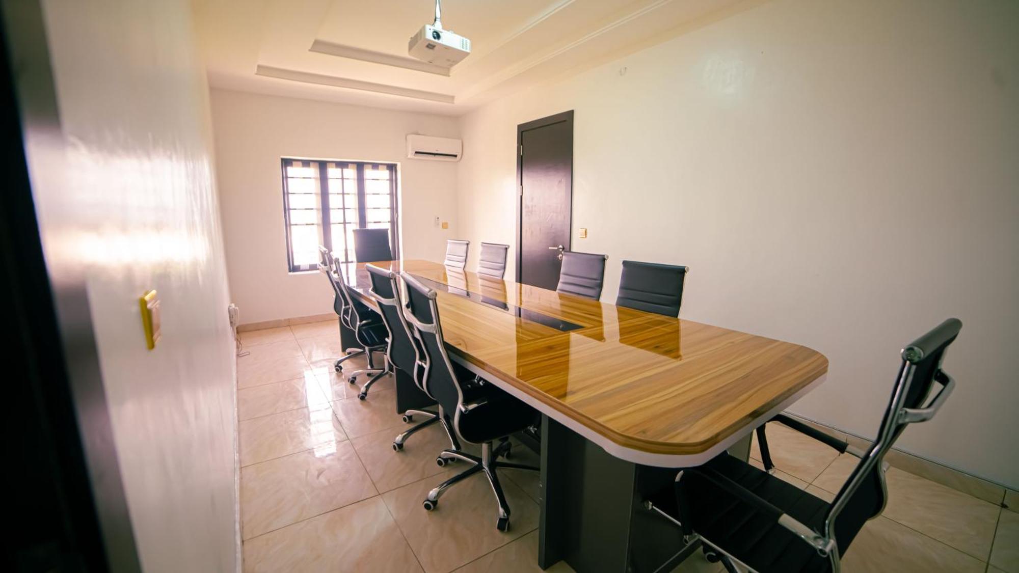 247 Luxury Hotel & Apartment Ajah Lekki Exterior foto